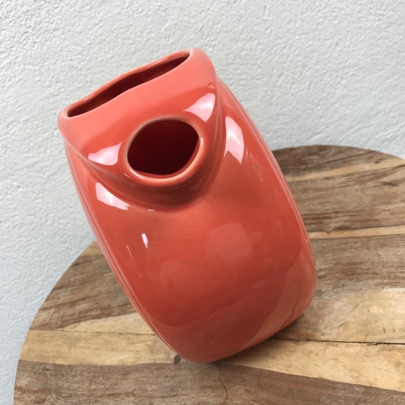 Retro l 1996 Homer Laughlin Fiesta 60 Anniversary Retired Persimmon Disk Pitcher - Picture 6 of 14